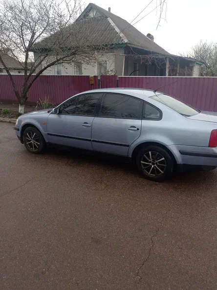 Volkswagen Passat 1998