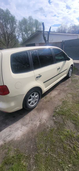 Volkswagen Touran 2015 - 11