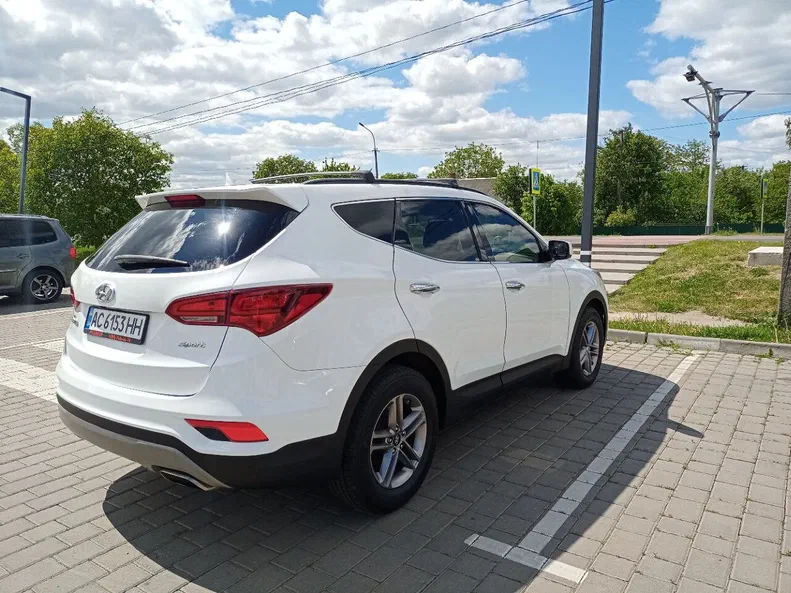 Hyundai Santa Fe 2016 - 10