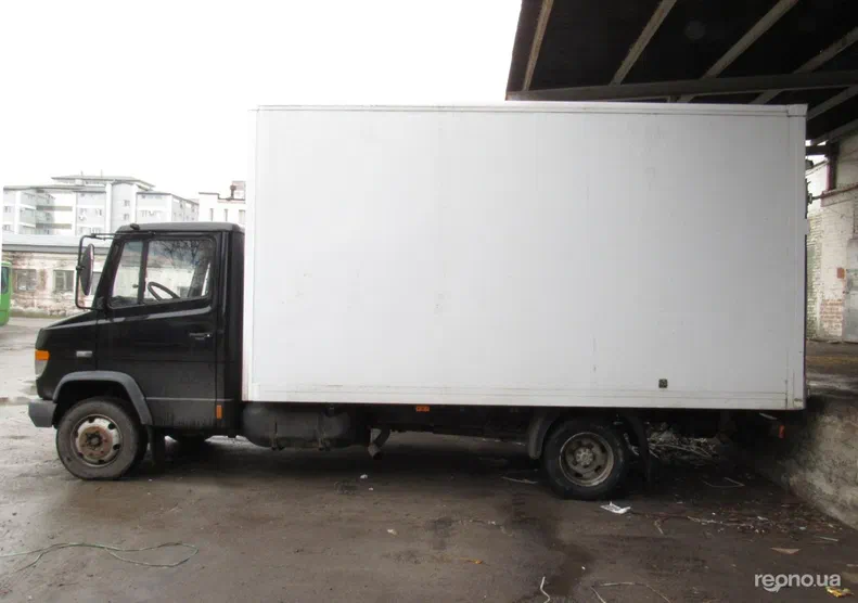 Mercedes-Benz VARIO 2002