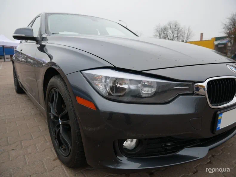 BMW 3 серія 2013 - 17