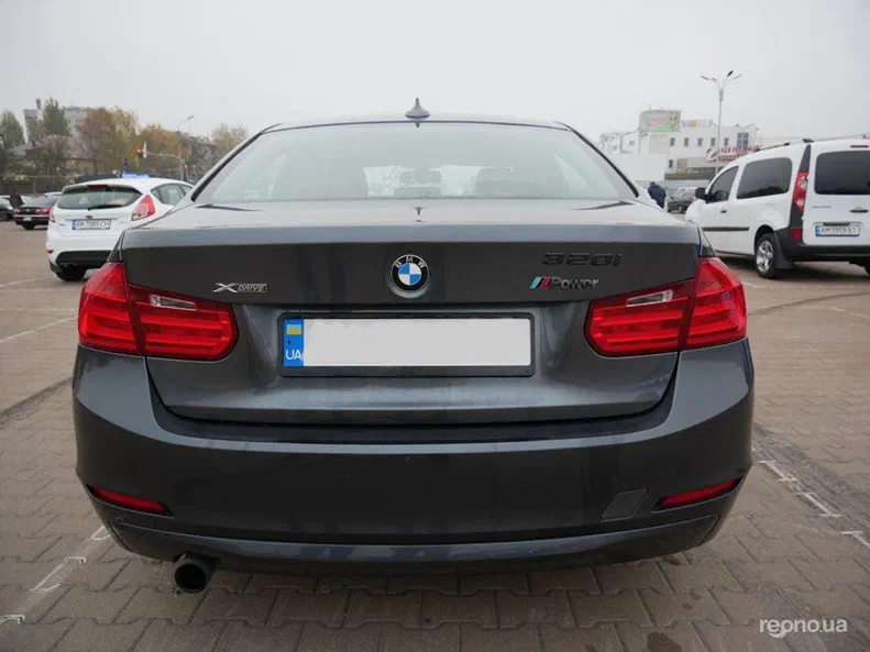 BMW 3 серія 2013 - 9