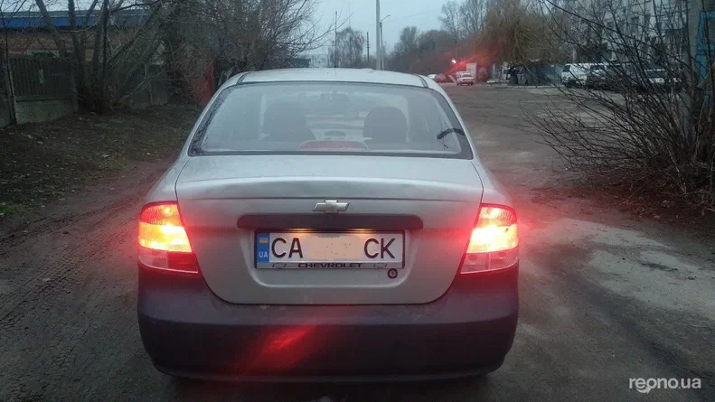 Chevrolet Aveo 2004 - 6