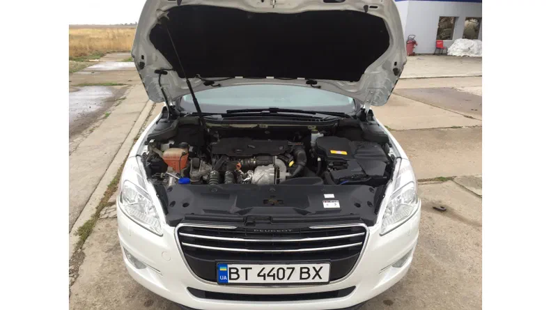 Peugeot 508 2011 - 6