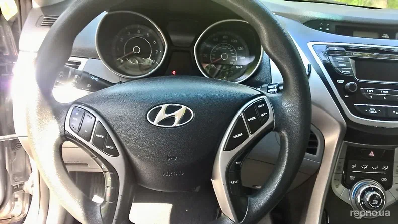 Hyundai Elantra 2013 - 8