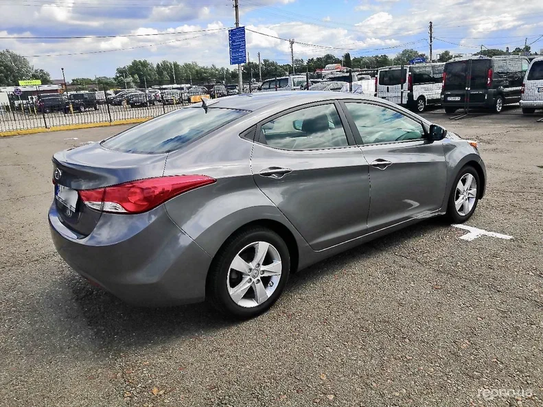 Hyundai Elantra 2013 - 7