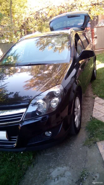 Opel Astra 2010