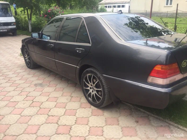 Mercedes-Benz S-Класс 1993