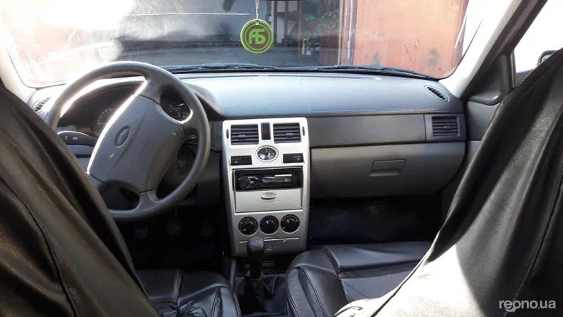 Lada (ВАЗ) Priora 2008 - 6