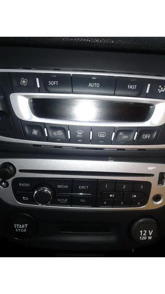 Renault Megane 2013 - 17