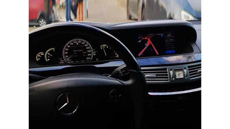 Mercedes-Benz S-Клас 2007 - 14