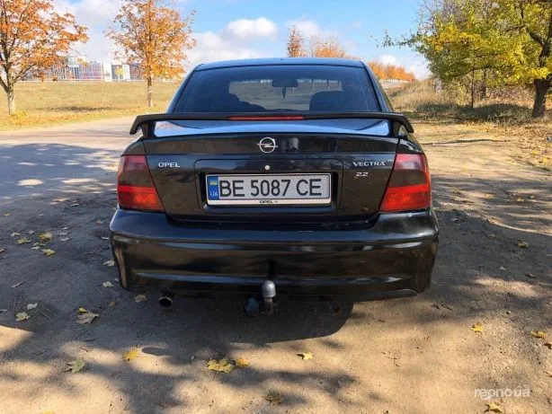 Opel Vectra 2000 - 0
