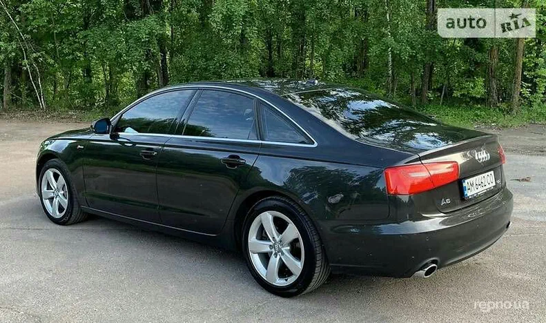 Audi A6 2012 - 10