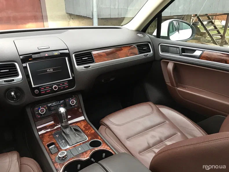 Volkswagen Touareg 2012 - 5