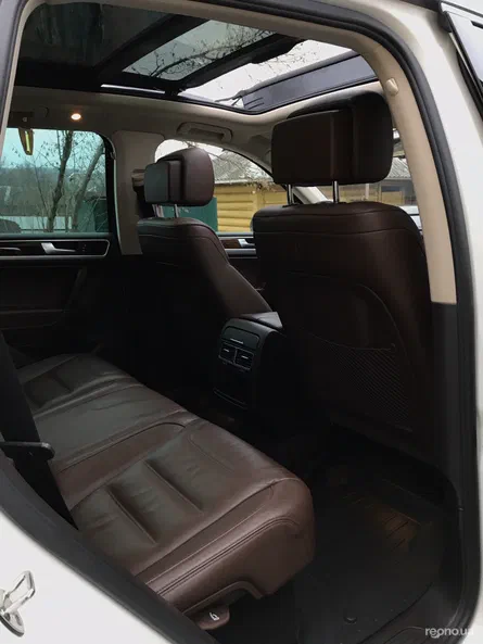 Volkswagen Touareg 2012 - 8