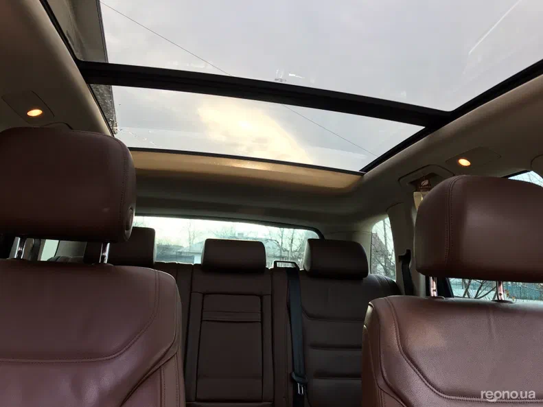 Volkswagen Touareg 2012 - 15