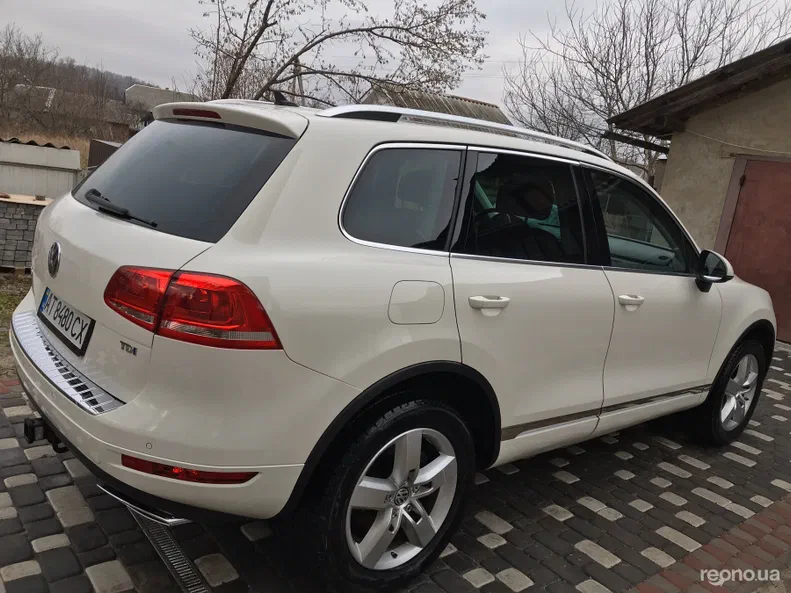 Volkswagen Touareg 2012 - 16