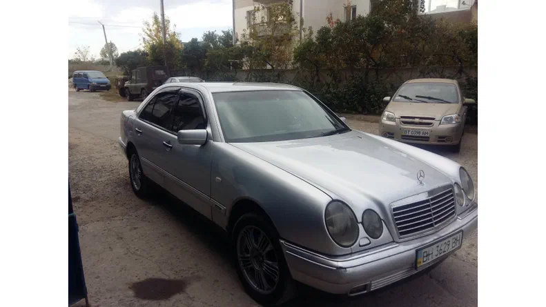 Mercedes-Benz E-Класс 1997