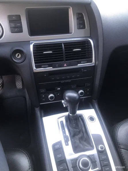 Audi Q7 2007 - 7