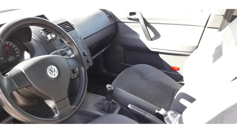 Volkswagen Polo 2008 - 12