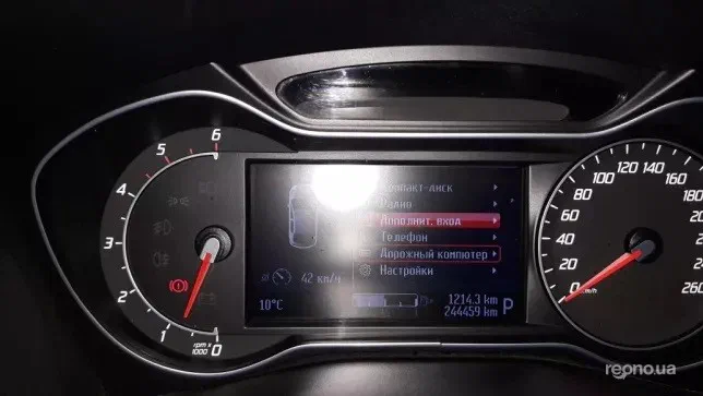 Ford Mondeo 2010 - 10