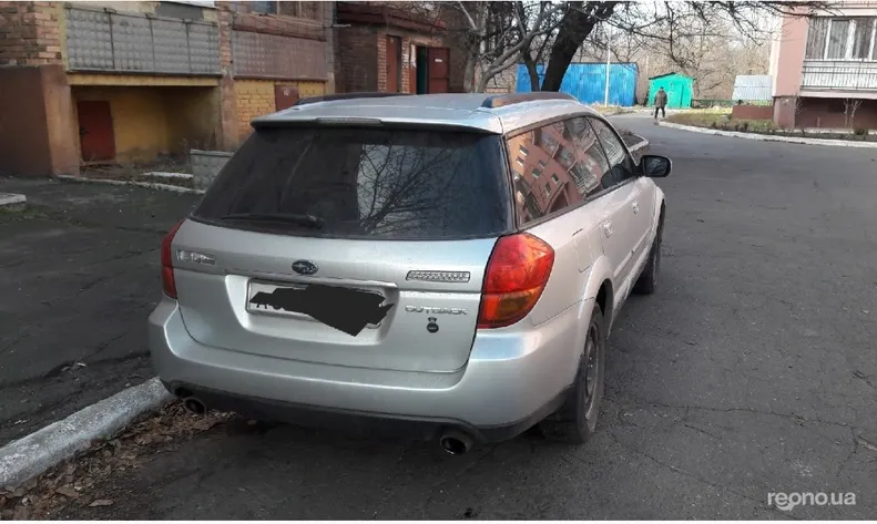 Subaru Outback 2005