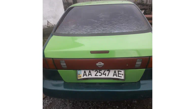 Nissan Almera 1995