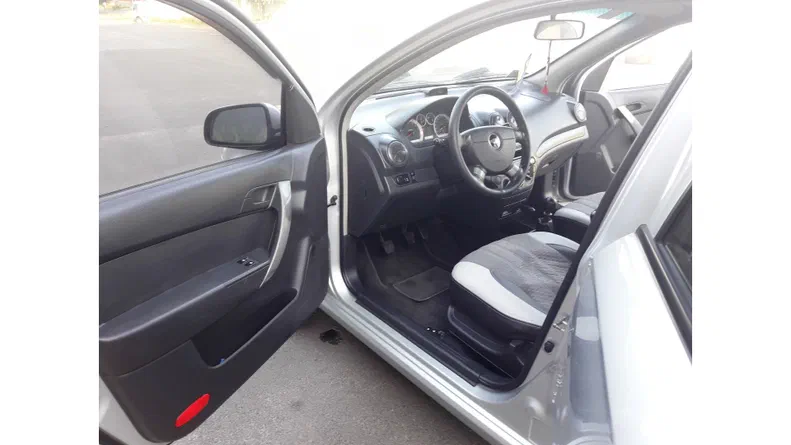 Chevrolet Aveo 2008 - 10