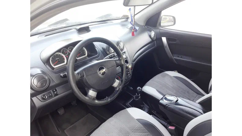 Chevrolet Aveo 2008 - 6