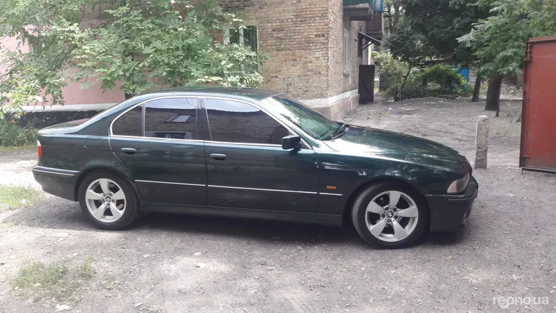 BMW 5 серии 2000