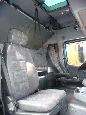 Mercedes-Benz Axor 2008 - 9