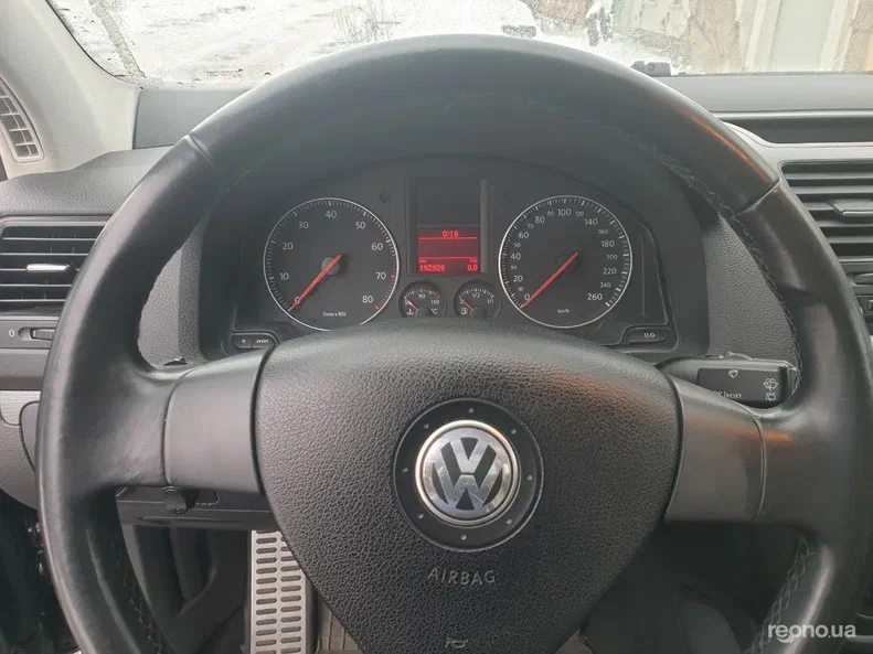 Volkswagen Golf 2005 - 7