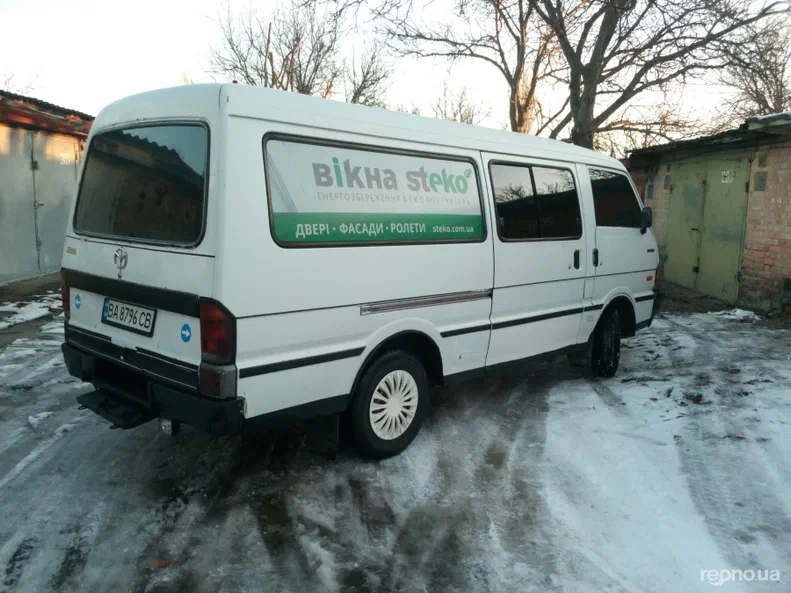 Mazda E2200 1993 - 7