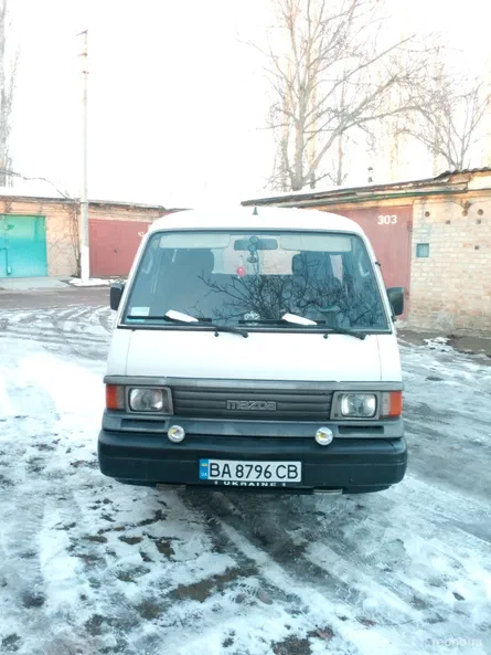 Mazda E2200 1993 - 6