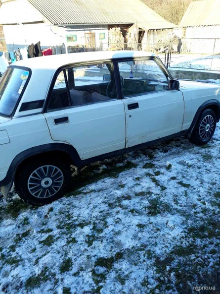 Lada (ВАЗ) 2107 1986 - 2