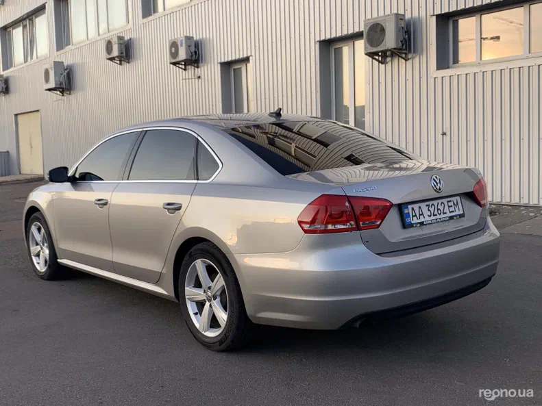 Volkswagen Passat 2013
