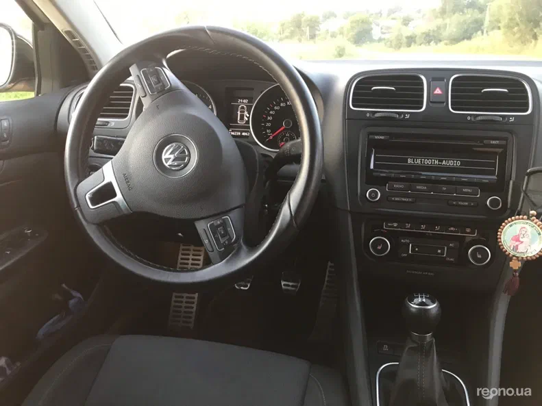 Volkswagen Golf 2012 - 16