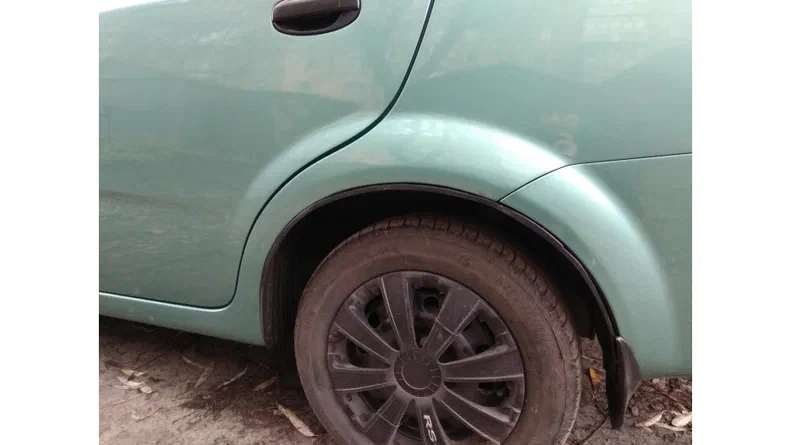 Chevrolet Aveo 2005 - 12