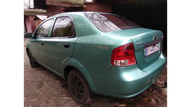 Chevrolet Aveo 2005 - 5