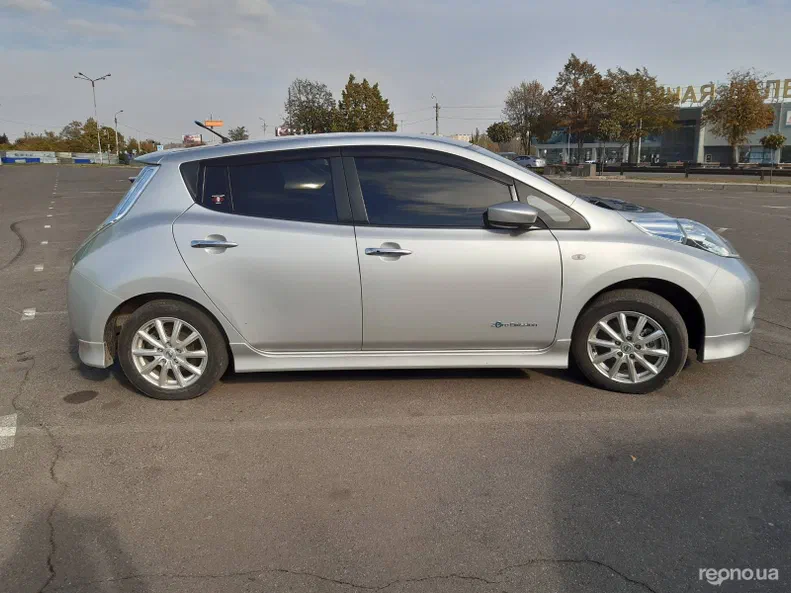 Nissan Leaf 2016 - 10