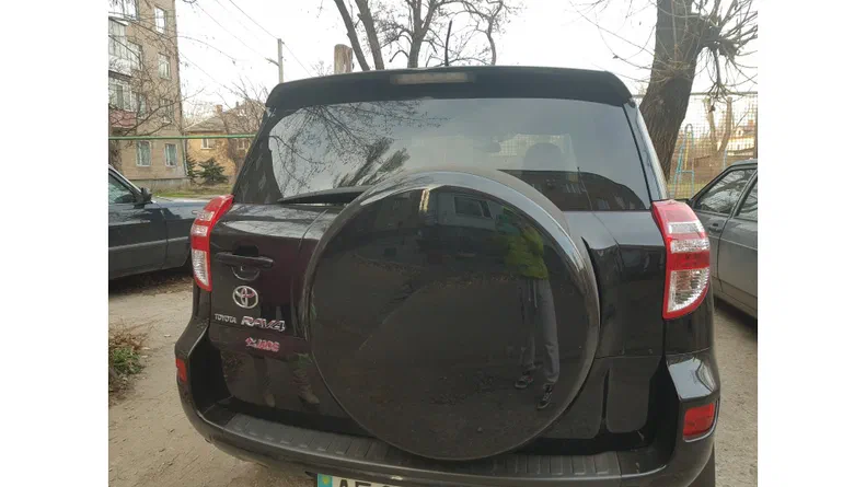 Toyota RAV4 2011 - 5