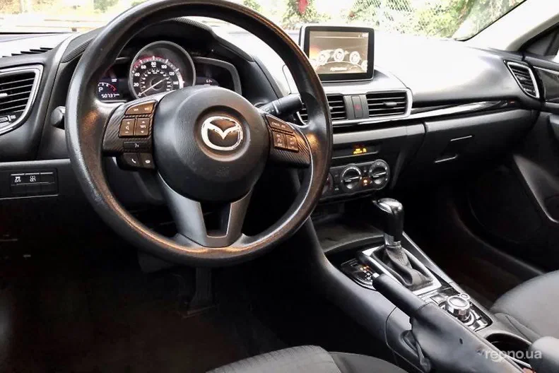 Mazda 3 2015