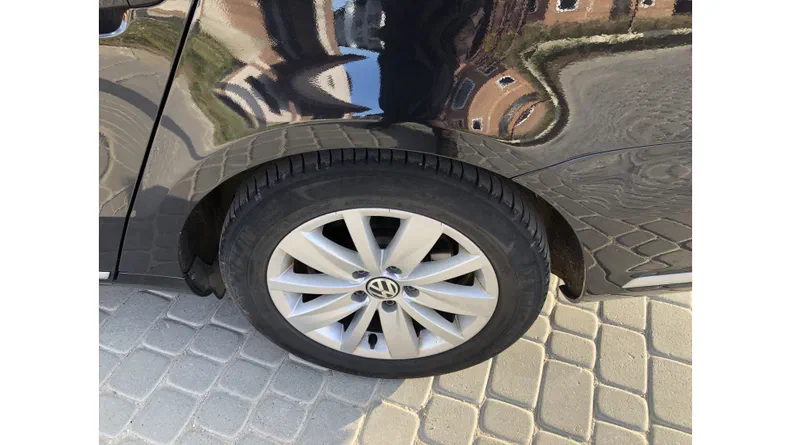 Volkswagen Passat 2013 - 13