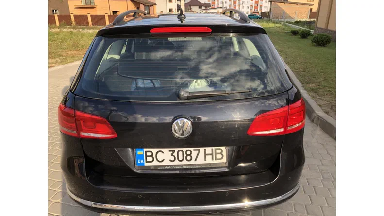 Volkswagen Passat 2013 - 11