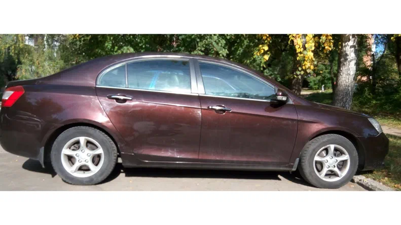 Geely Emgrand EC7 2012