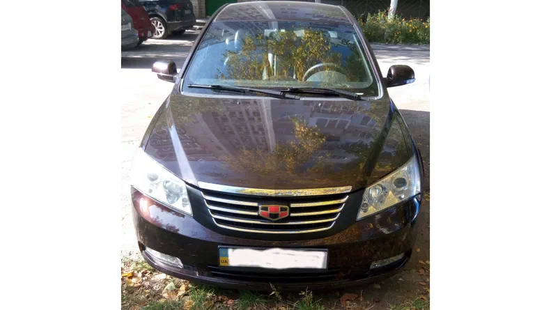 Geely Emgrand EC7 2012