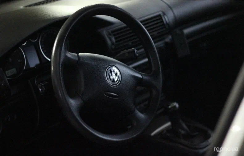 Volkswagen Passat 2002