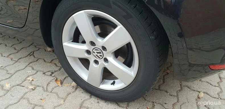 Volkswagen Golf 2011 - 6