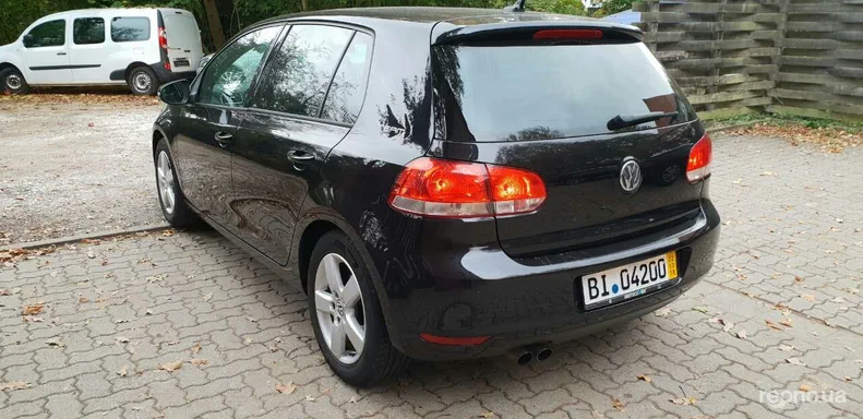 Volkswagen Golf 2011 - 5