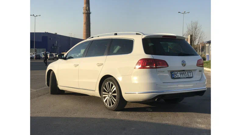 Volkswagen Passat 2011